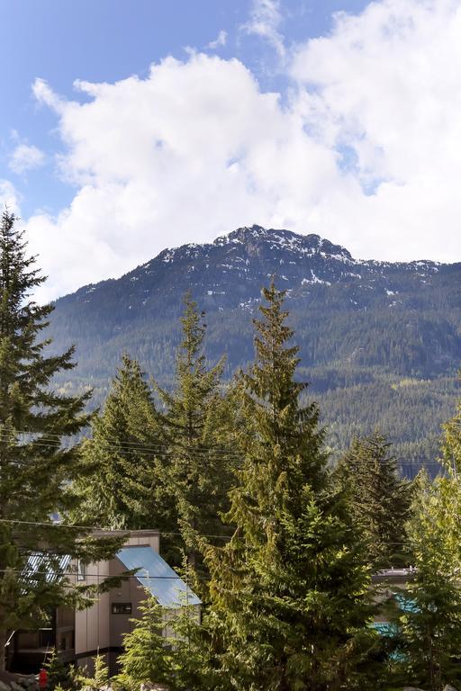 Whiski Jack Creekside Whistler Dış mekan fotoğraf